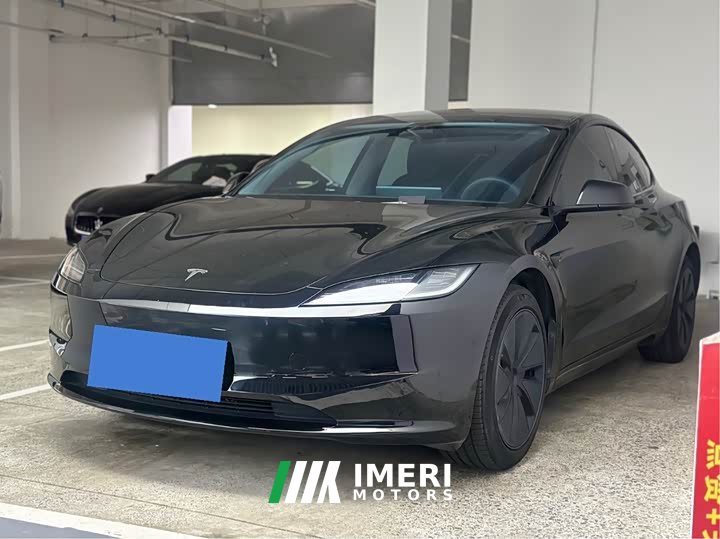 Tesla Model 3 Rear-Wheel Drive