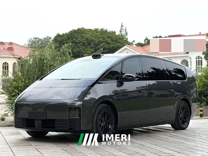 Li Auto Li Xiang MEGA Ultra - ავტომობილი ჩინეთიდან