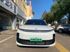 Li Auto L6 2024 Pro - ფოტო 2
