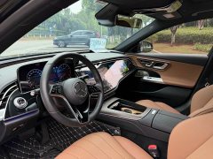 Mercedes-Benz E-Class E 300 L Luxury - ფოტო 4