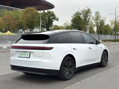 Li Auto i6 2025 Two-Wheel Drive Standard - ფოტო 16