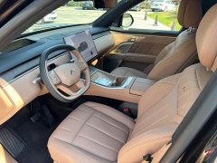 Nio Lerado L90 Ultra Six-Seater - ფოტო 11