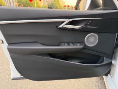 BMW 1 Series Facelift 120i M Sport - ფოტო 8