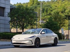 IM Motors Zhiji LS6 2023 Max Standard Edition - ფოტო 1