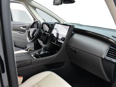 Toyota Vellfire Crown Hybrid 2.5L Premium Edition - ფოტო 11
