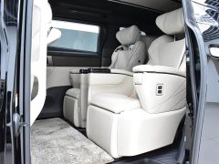 Toyota Vellfire Crown Hybrid 2.5L Premium Edition - ფოტო 17