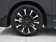 Toyota Vellfire Crown Hybrid 2.5L Premium Edition - ფოტო 6