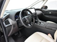 Toyota Vellfire Crown Hybrid 2.5L Premium Edition - ფოტო 7