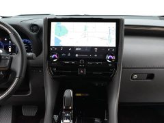 Toyota Vellfire Crown Hybrid 2.5L Premium Edition - ფოტო 9