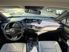 Lexus UX 2020 260h Explorer Fun Edition - ფოტო 8