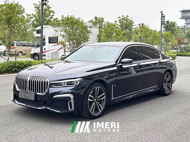 BMW 7 Series 730Li M Sport Package - ავტომობილი ჩინეთიდან