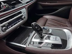 BMW 7 Series 730Li M Sport Package - ფოტო 12