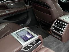 BMW 7 Series 730Li M Sport Package - ფოტო 9