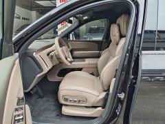 Li Auto Ideal L8 Ultra - ფოტო 4