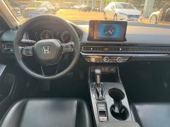 Honda Civic Hatchback 240 Turbo CVT Peak Edition - ფოტო 5