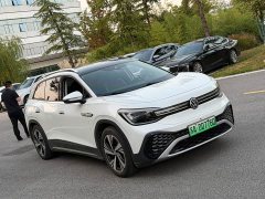 Volkswagen ID.6 CROZZ Long Range PRO - ფოტო 3