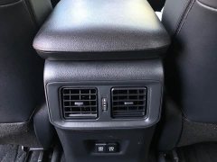 Toyota Vlanda 2020 2.0L CVT FWD Luxury - ფოტო 19
