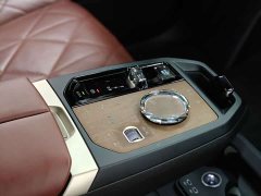 BMW iX M60 Facelift M60 - ფოტო 13