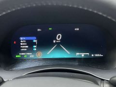 Toyota Crown Venza 2022 2.5L HEV AWD Premium - ფოტო 16