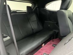 Toyota Crown Venza 2022 2.5L HEV AWD Premium - ფოტო 17