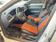 Volkswagen Lavida 1.5L Automatic Deyi Edition - ფოტო 4