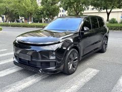 Li Auto L9 Pro - ფოტო 1