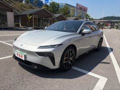 Dongfeng eπ007 Pure Electric 565 AWD Max Pilot Edition - ფოტო 1
