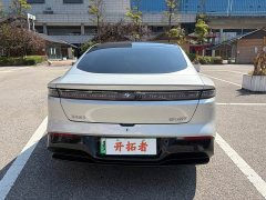 Dongfeng eπ007 Pure Electric 565 AWD Max Pilot Edition - ფოტო 13