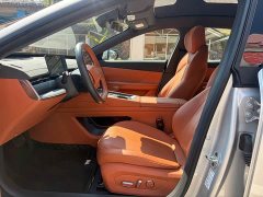 Dongfeng eπ007 Pure Electric 565 AWD Max Pilot Edition - ფოტო 7