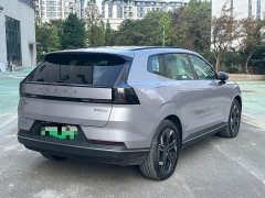 Volvo XC70 Plug-in Hybrid 2026 Two-Wheel Drive Long Range Core - ფოტო 13