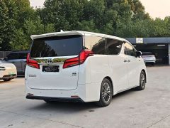 Toyota Alphard 2021 Hybrid 2.5L Premium Edition - ფოტო 12