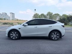 Tesla Model Y Facelift Rear-Wheel Drive - ფოტო 3