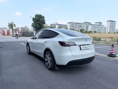 Tesla Model Y Facelift Rear-Wheel Drive - ფოტო 4