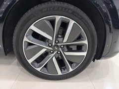Li Auto L7 2023 Pro - ფოტო 14