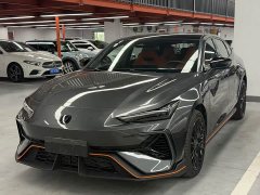 Changan UNI-V Third Generation 2.0T Dynamic Engine Edition - ფოტო 1