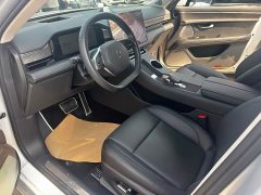 AITO M5 Extended Range RWD Standard Edition - ფოტო 13