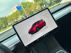 Tesla Model Y Rear-Wheel Drive - ფოტო 6