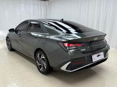 Hyundai Elantra 1.5L CVT GLX Elite - ფოტო 4