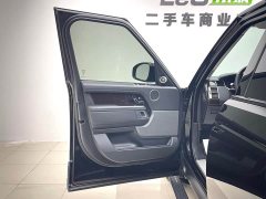 Land Rover Range Rover 3.0T Middle East version - ფოტო 4