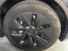 Tesla Model Y Rear-Wheel Drive - ფოტო 15