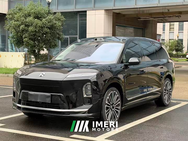 NIO ES8 Six-Seat Executive Signature Edition