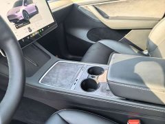 Tesla Model Y Long Range All-Wheel Drive - ფოტო 7