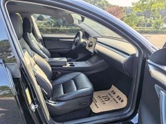 Tesla Model Y Long Range All-Wheel Drive - ფოტო 8