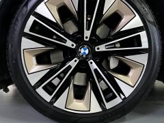 BMW 5 Series 530Li Luxury M Sport Package - ფოტო 4