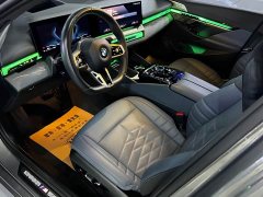 BMW 5 Series 530Li Luxury M Sport Package - ფოტო 6