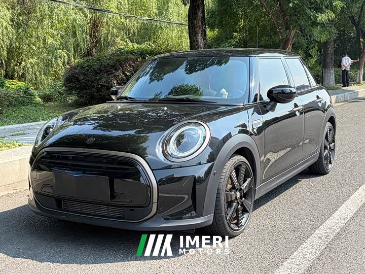 BMW MINI 1.5T COOPER Edition - ავტომობილი ჩინეთიდან