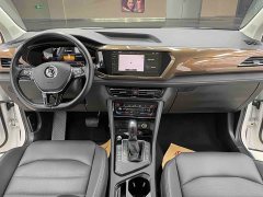 Volkswagen Touareg 280TSI FWD Luxury Edition - ფოტო 6
