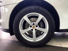 Porsche 2021 Macan 2.0T - ფოტო 8