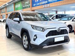 Toyota RAV4 2.0L CVT FWD Style Edition - ფოტო 3