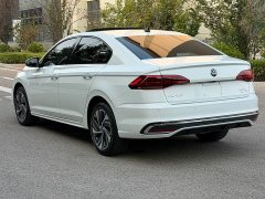 Volkswagen Bora 200TSI DSG Comfort Pro - ფოტო 16